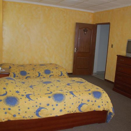 Hostal Tukos La Casa Real Потоси Экстерьер фото