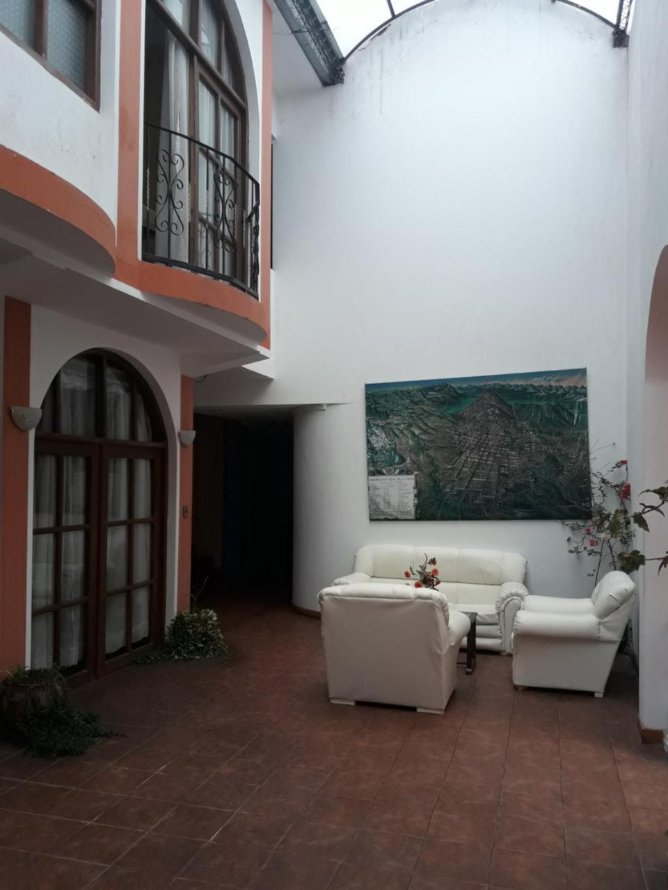 Hostal Tukos La Casa Real Потоси Экстерьер фото
